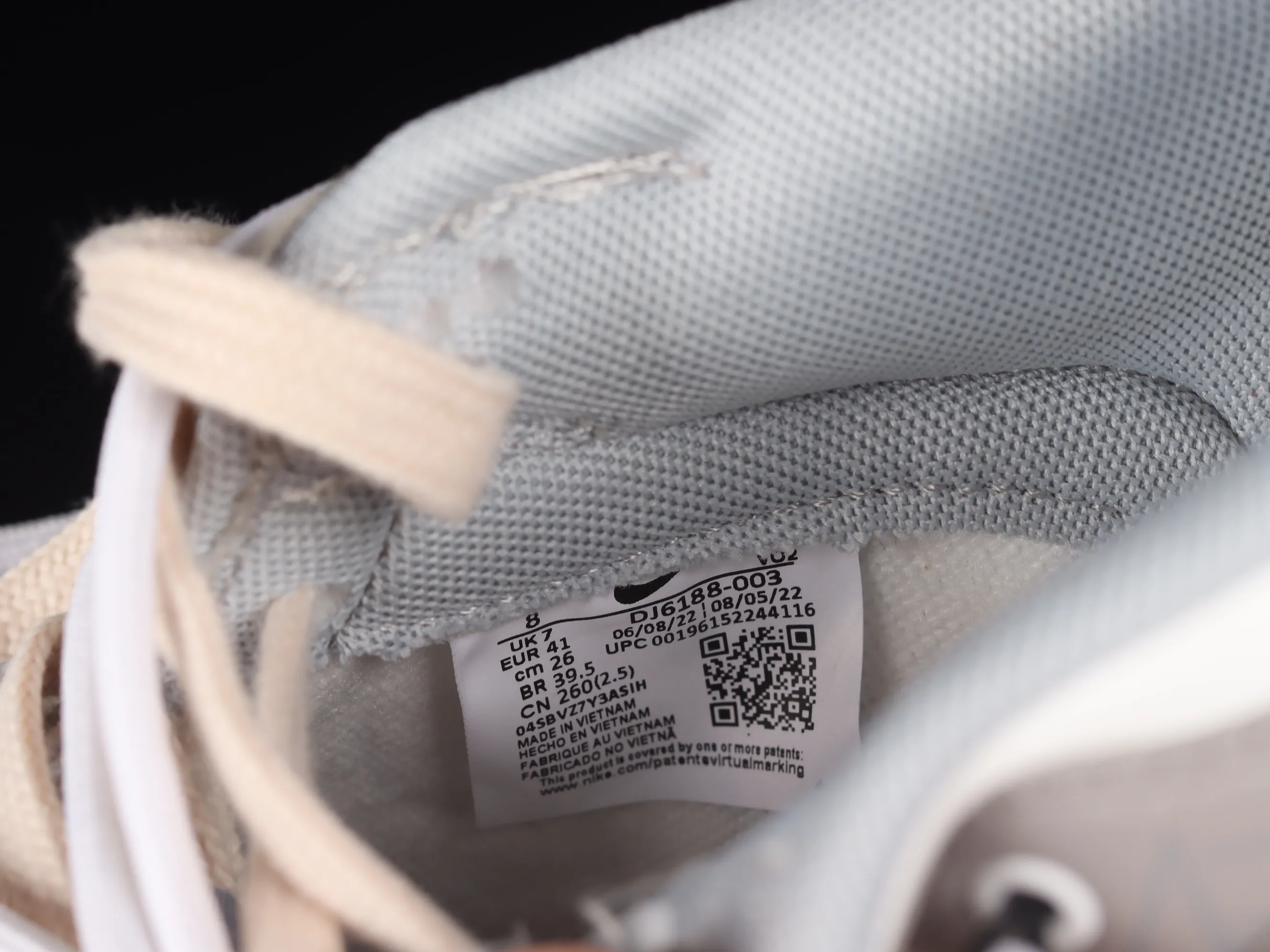 All categories Nk SB Dunk series Nk SB Dunk Low low-top sneakers Nk Dunk Low ESS customized version Panda Prank hip-hop theme low-top casual sneakers DJ6188-003